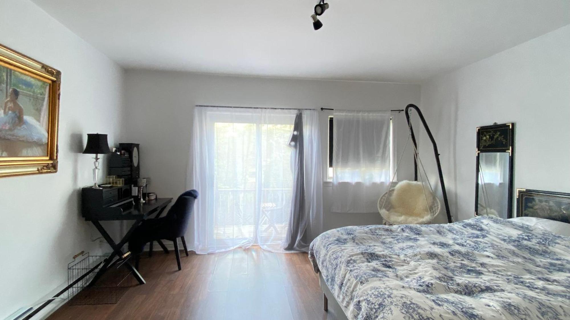 The Parkdale Hostellerie Toronto Bagian luar foto