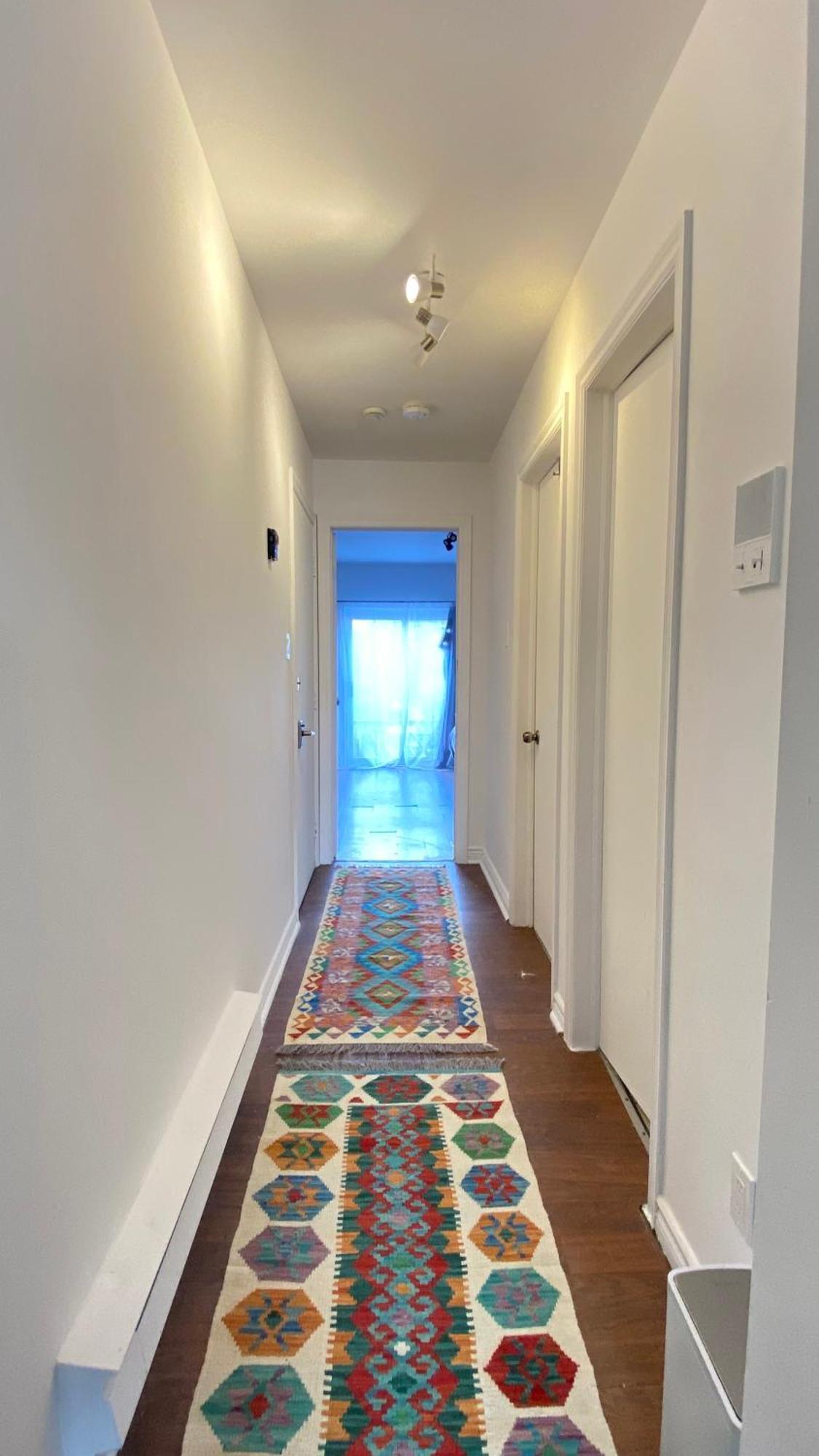 The Parkdale Hostellerie Toronto Bagian luar foto