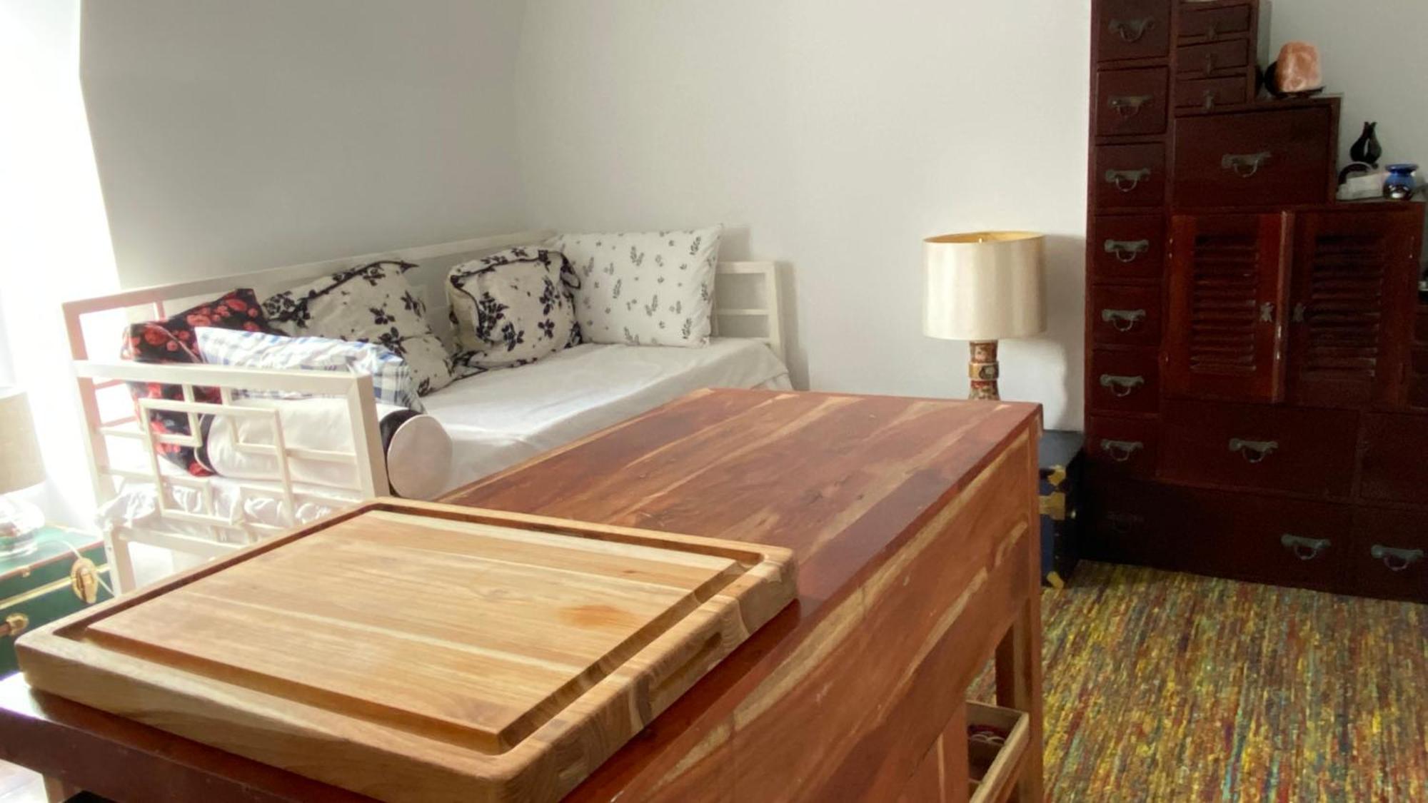 The Parkdale Hostellerie Toronto Bagian luar foto